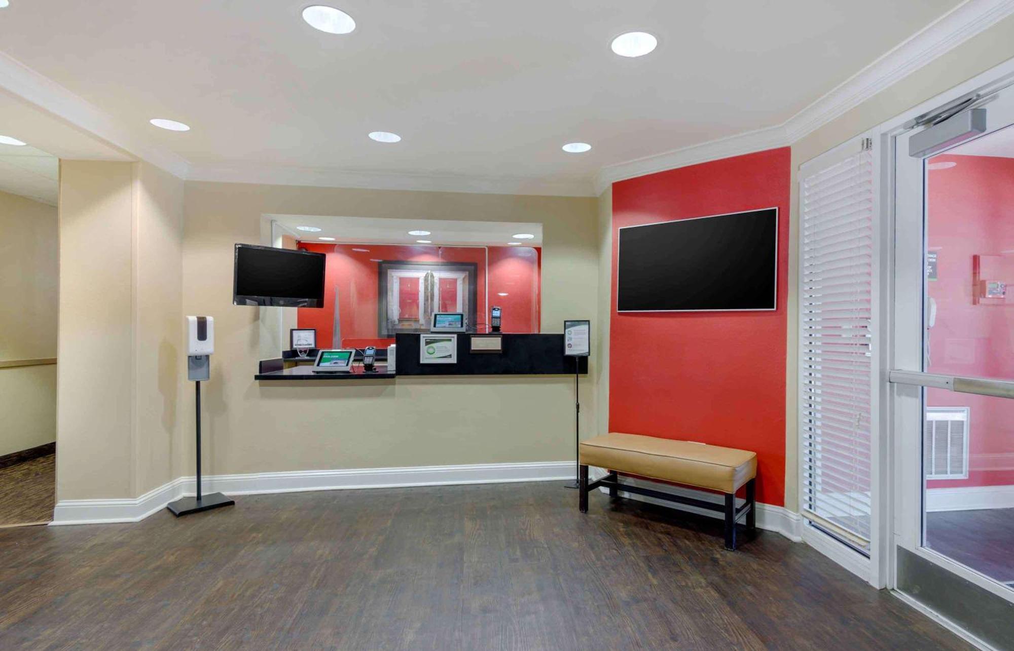 Extended America - - Airport Greensboro